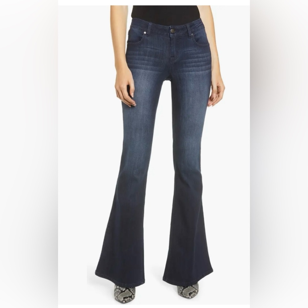 NEW 1822 Denim flare jeans